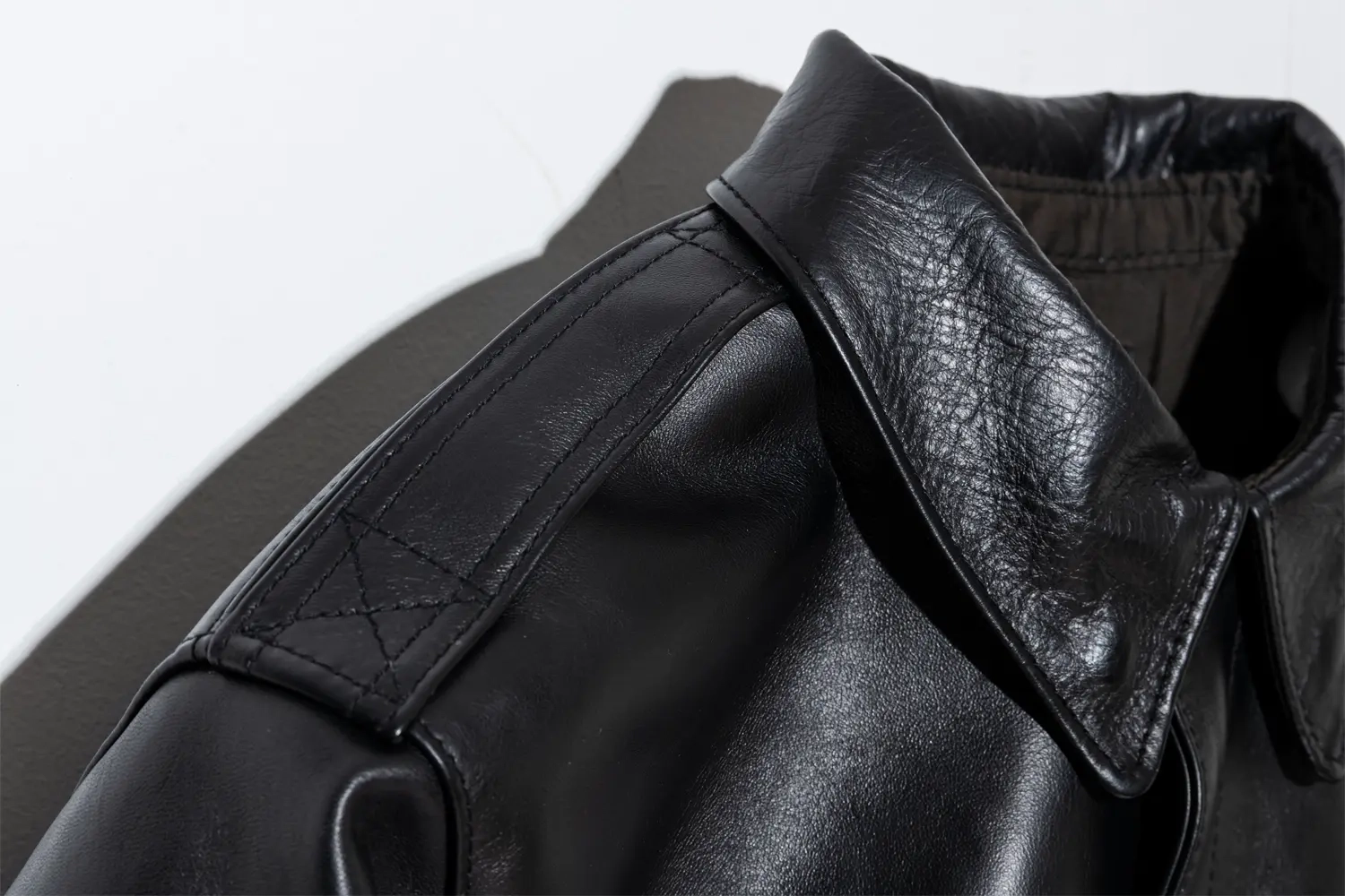 IRON TANNED HORSE Type A-2 メンズ ウィメンズ レザージャケット 革ジャン