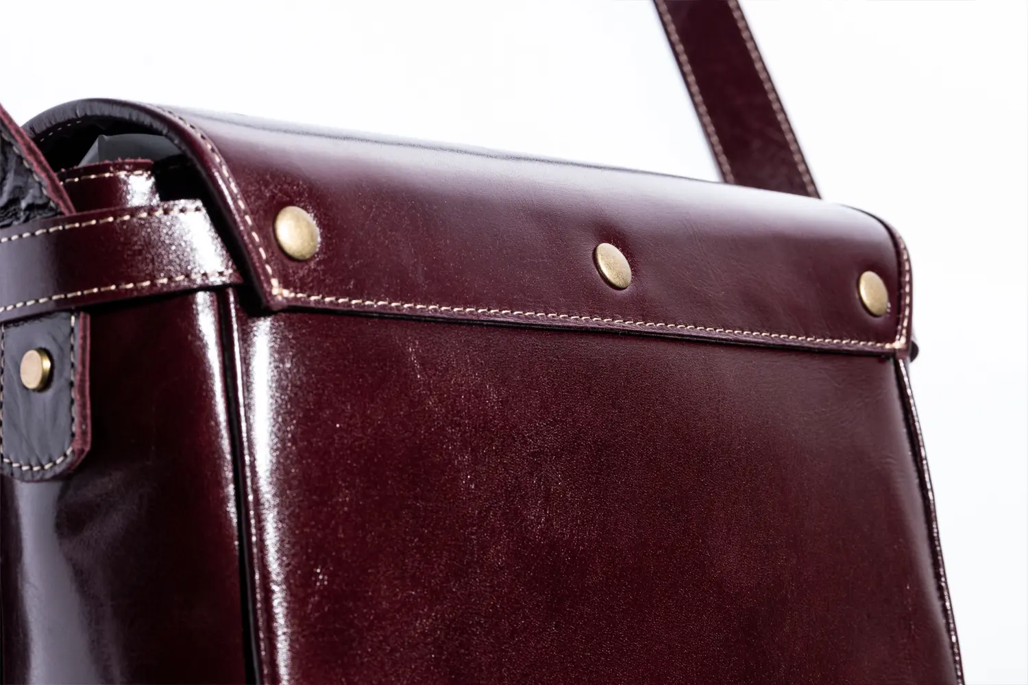 ANILINE STEER SMALL MAIL BAG leather jacket brand